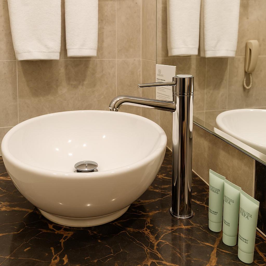 Saraya Palace Hotel Doha Ngoại thất bức ảnh